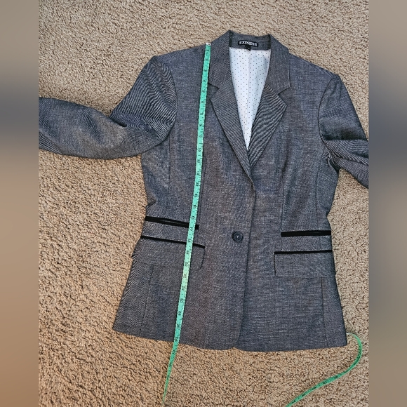 Express Grey Skirt Suit in SZ 10 - Picture 9 of 14